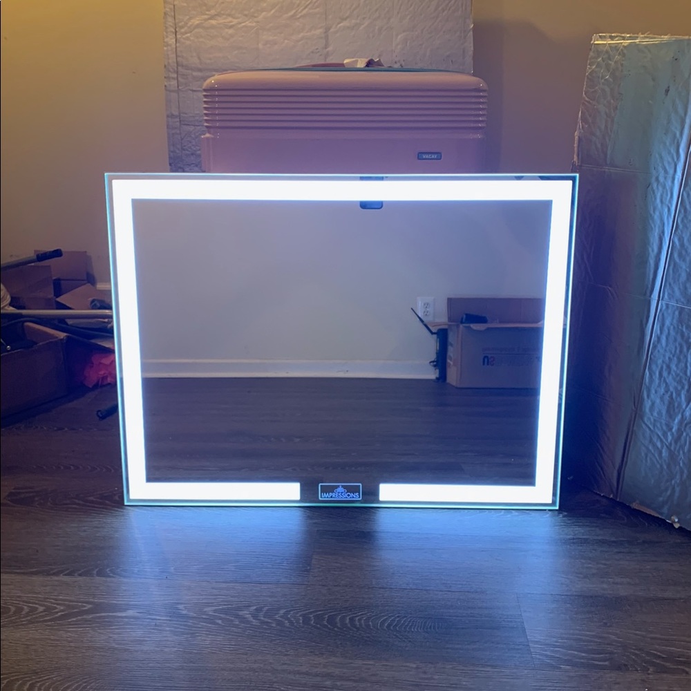 Impressions Vanity Royale Elegance Vanity Mirror